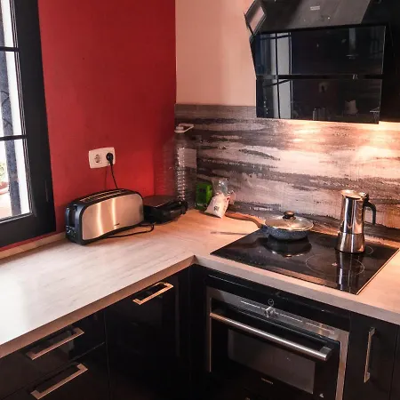 Coco Surfhouse - Coworking Coliving Guest house Corralejo