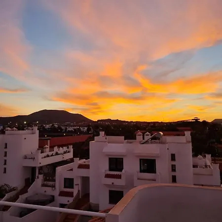 Coco Surfhouse - Coworking Coliving Πανσιόν